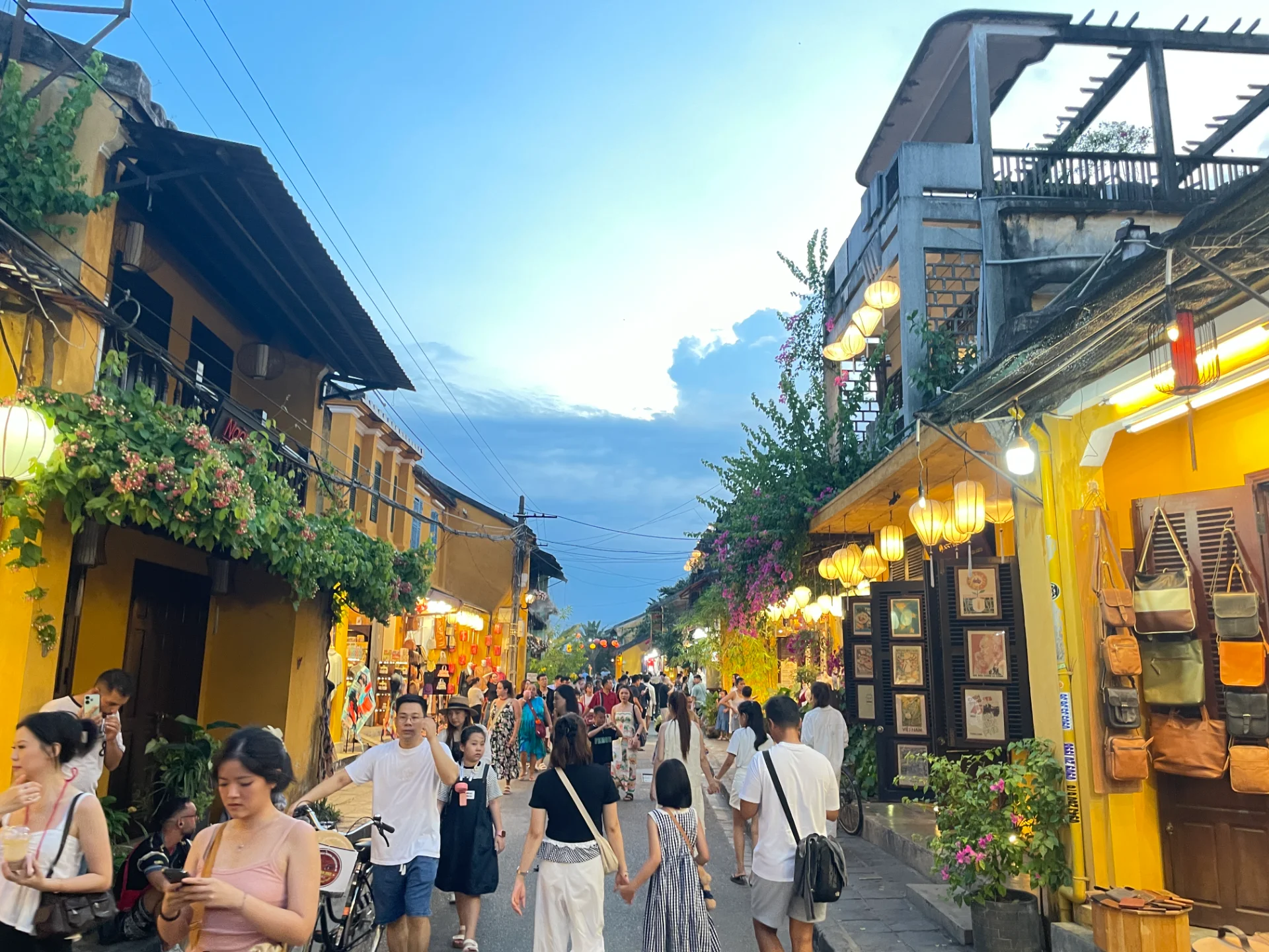 Hoi An vs. Hue: Which Ancient City Suits Your Travel Style in 2026