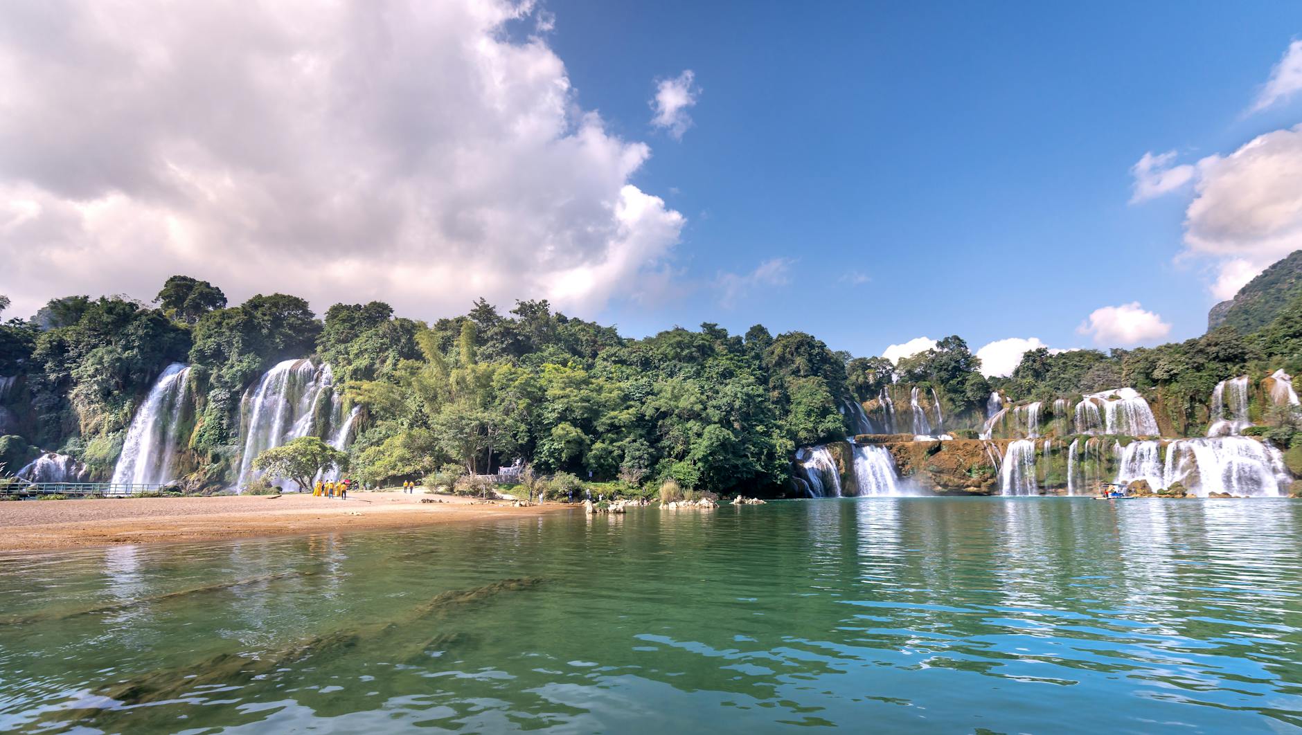 Cao Bang travel guide: Is it touristy in 2026?